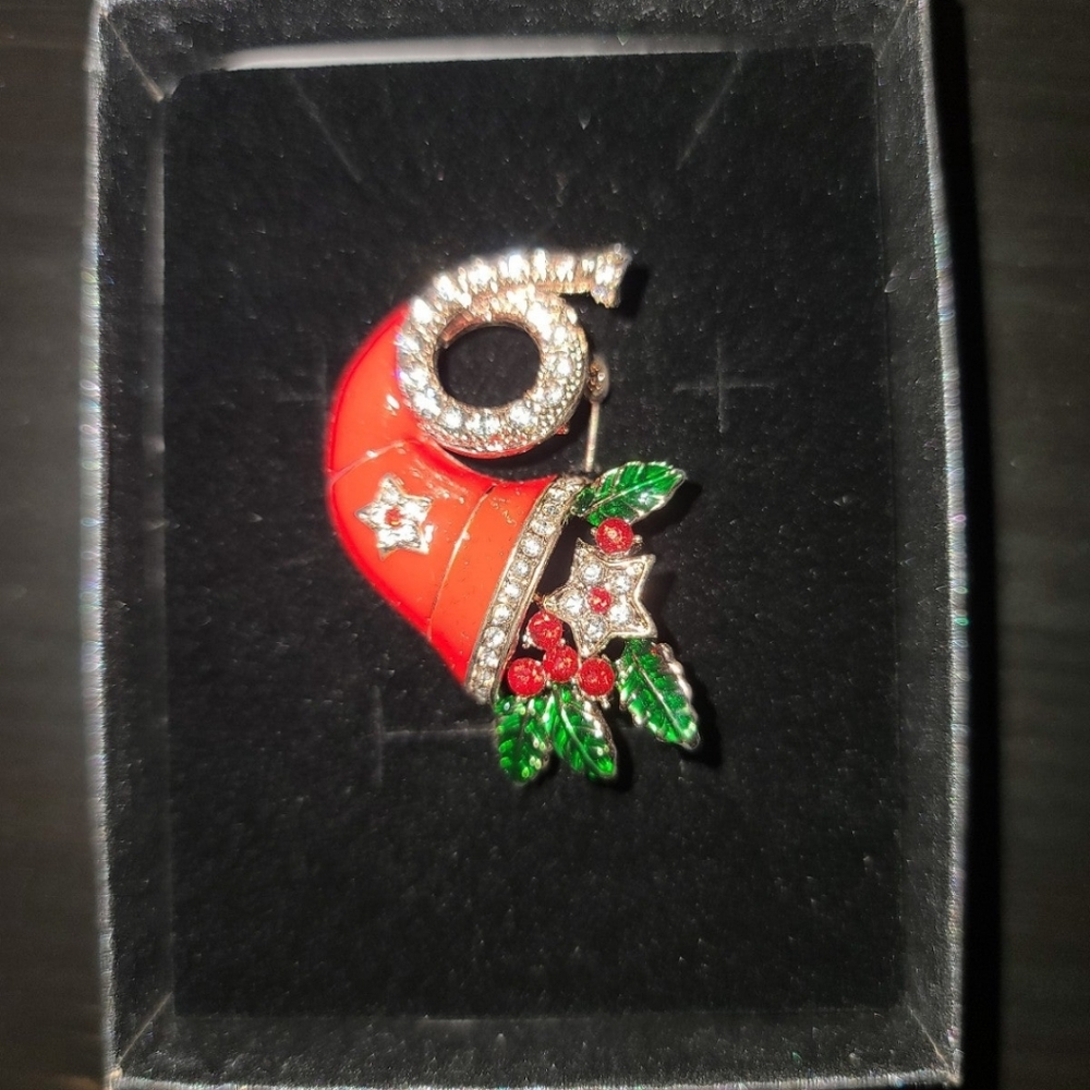 Christmas brooch